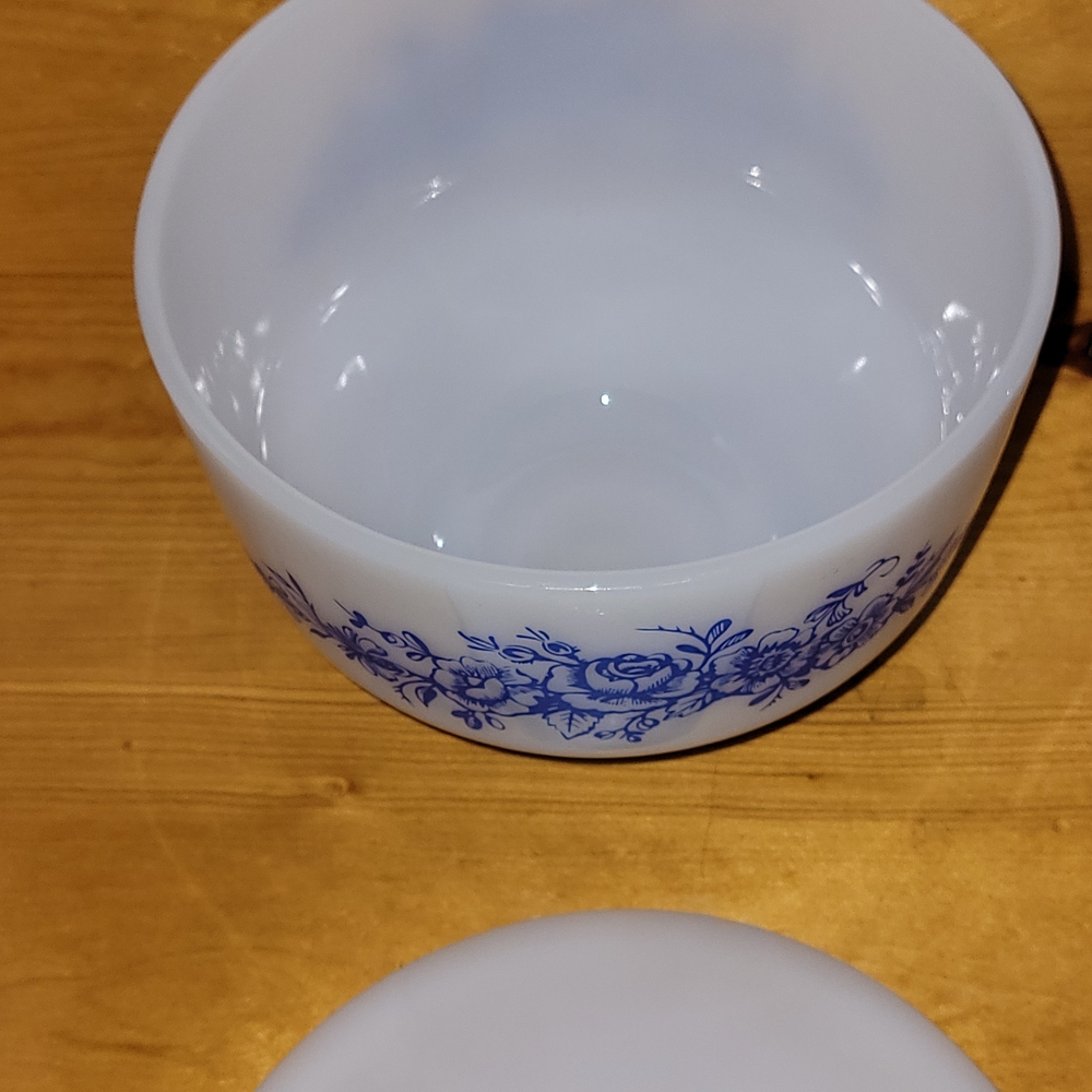 Vintage Federal Mixing Bowl - Picture 3 of 6